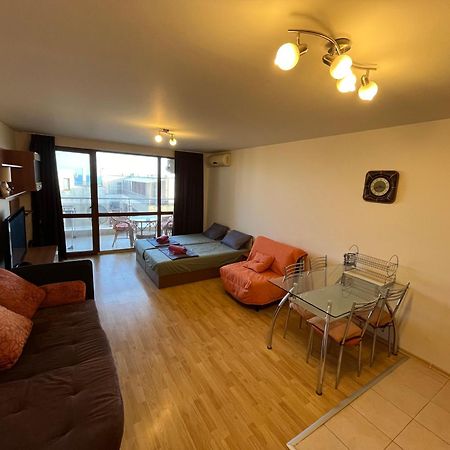 Alexandr Apartments Vigo Nesebar Bagian luar foto