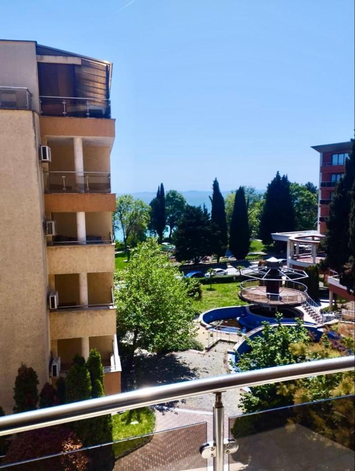 Alexandr Apartments Vigo Nesebar Bagian luar foto