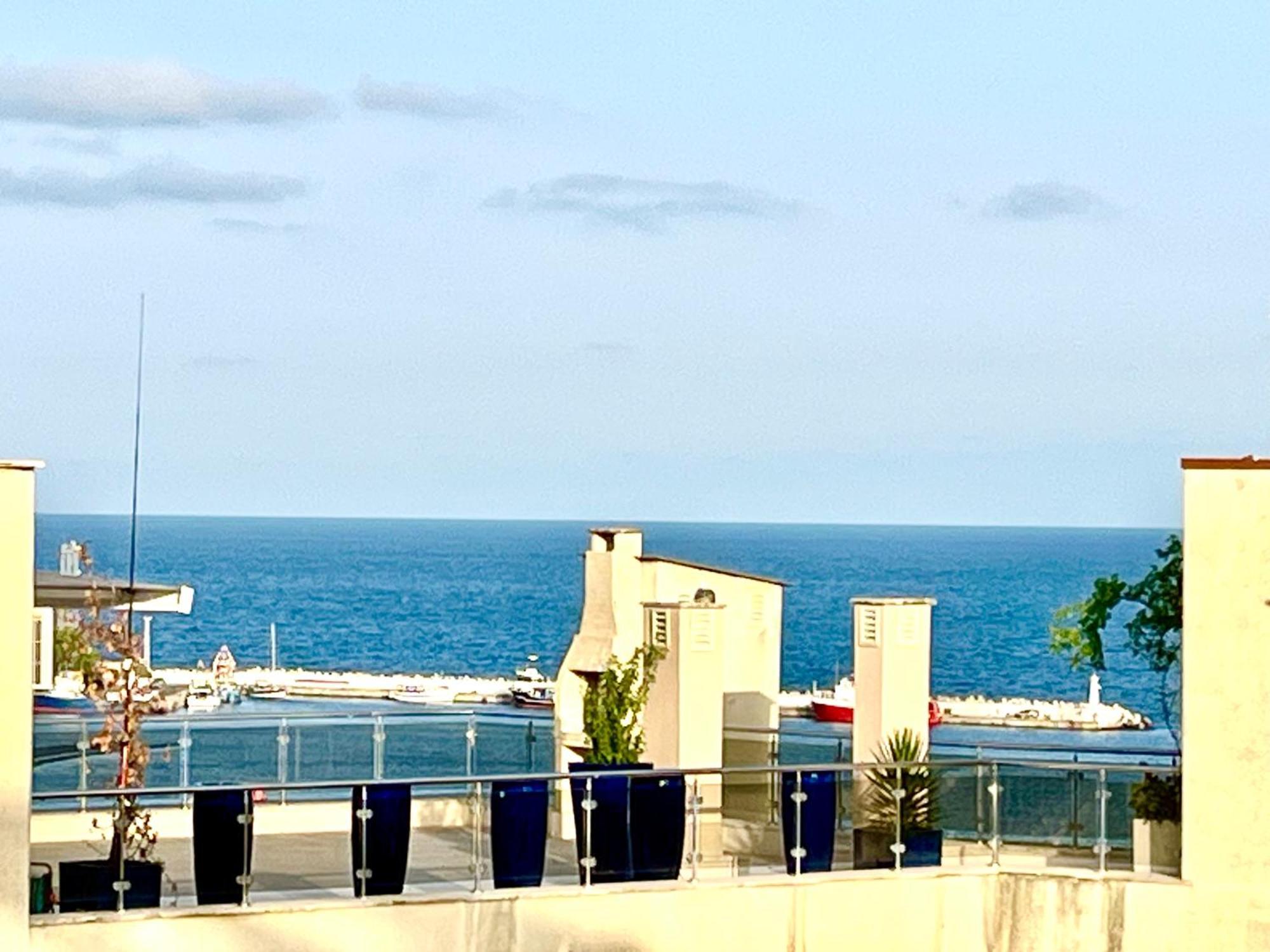 Alexandr Apartments Vigo Nesebar Bagian luar foto