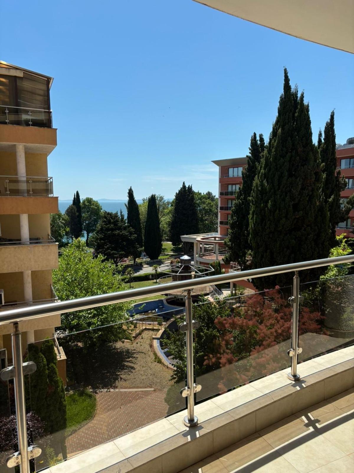 Alexandr Apartments Vigo Nesebar Bagian luar foto