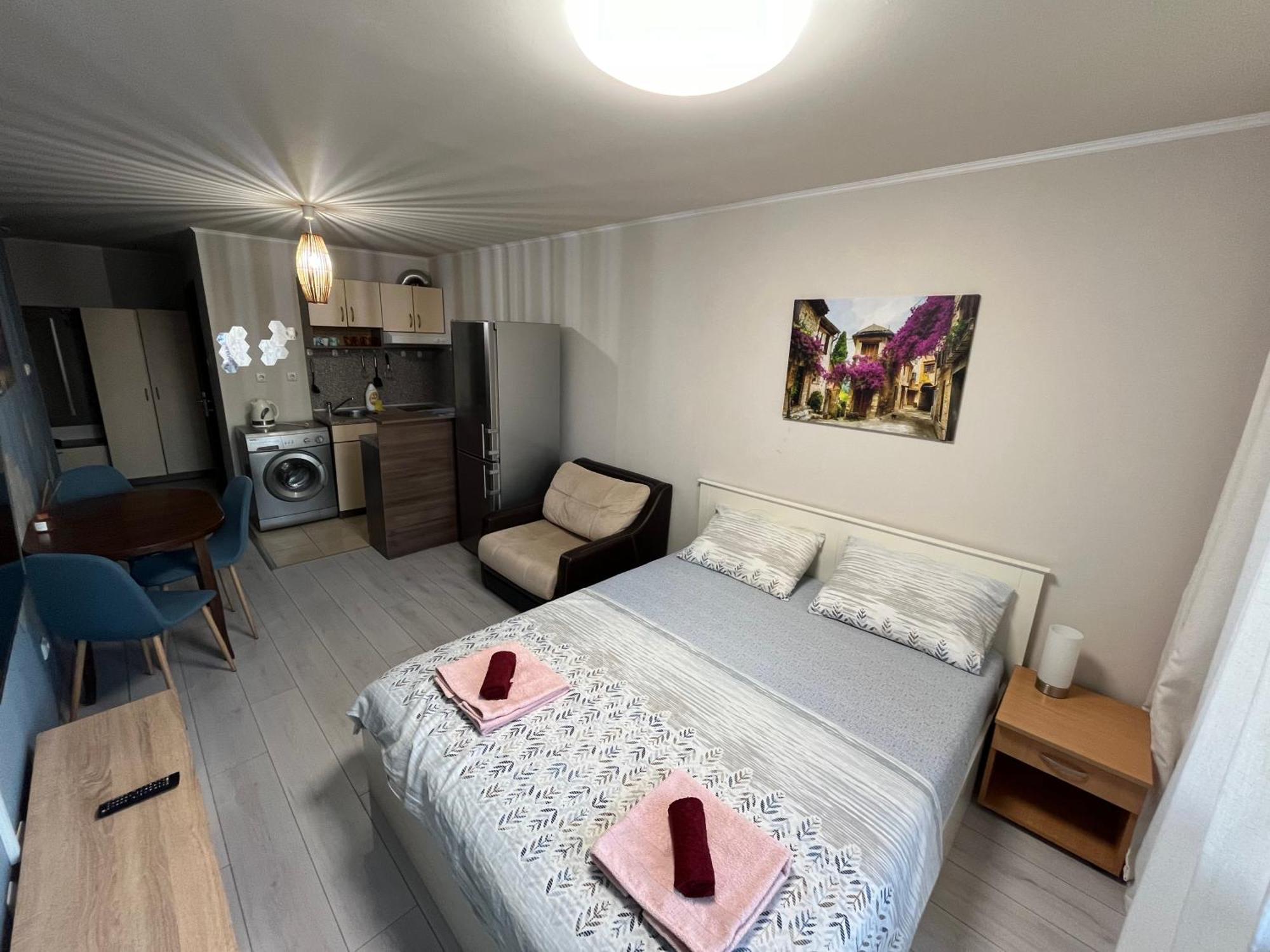 Alexandr Apartments Vigo Nesebar Bagian luar foto